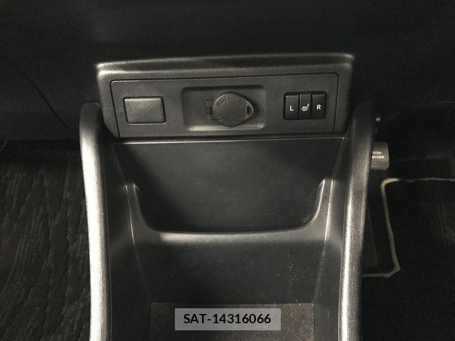 Toyota PRIUS ALPHA 2018-09 7963348-17