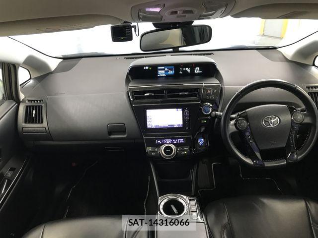 Toyota PRIUS ALPHA 2018-09 7963348-3