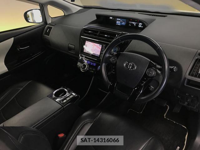 Toyota PRIUS ALPHA 2018-09 7963348-7
