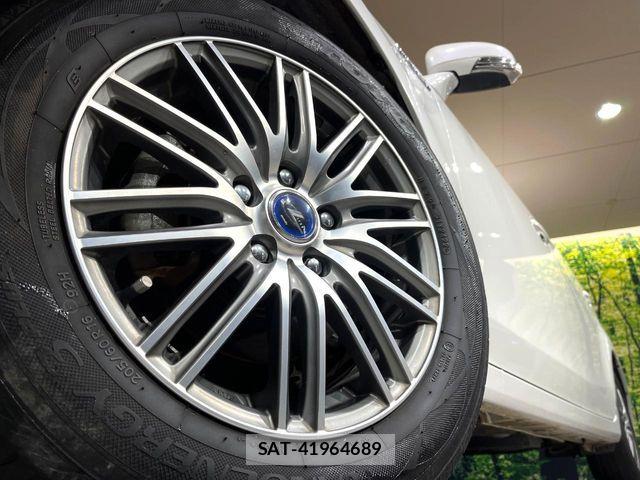 Toyota PRIUS ALPHA 2015-07 7980709-12