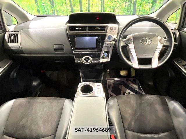 Toyota PRIUS ALPHA 2015-07 7980709-1