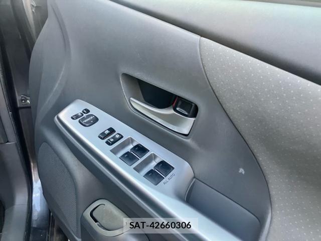 Toyota PRIUS ALPHA 2011-10 7980712-9