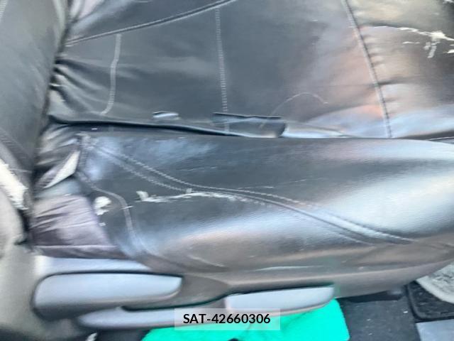 Toyota PRIUS ALPHA 2011-10 7980712-11