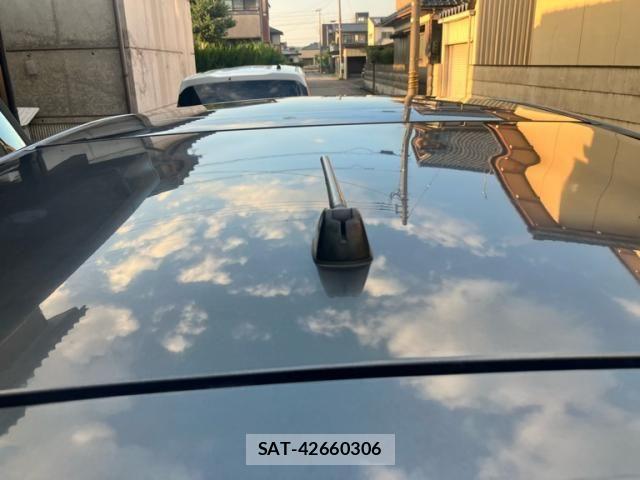 Toyota PRIUS ALPHA 2011-10 7980712-4