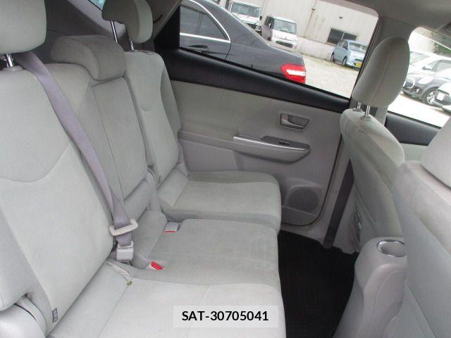 Toyota PRIUS ALPHA 2014-09 7980711-11