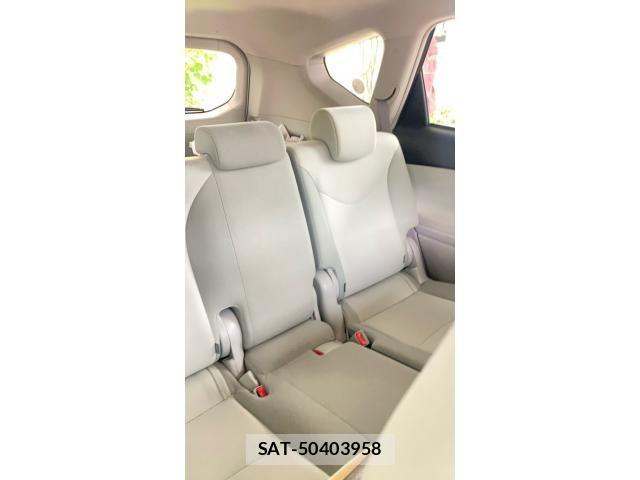 Toyota PRIUS ALPHA 2014-02 7980713-16