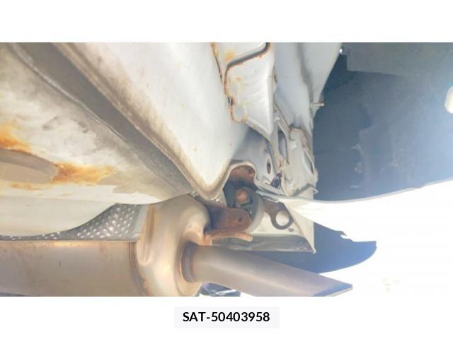Toyota PRIUS ALPHA 2014-02 7980713-24