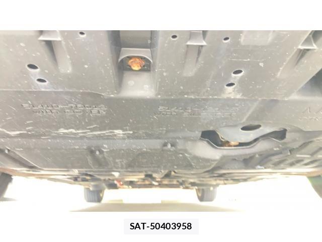 Toyota PRIUS ALPHA 2014-02 7980713-4