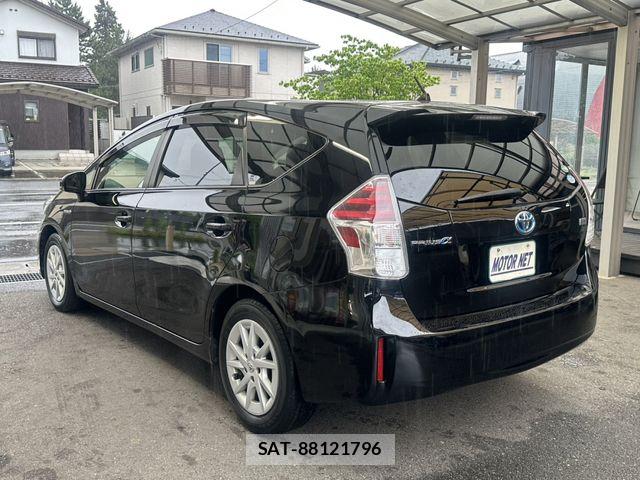 Toyota PRIUS ALPHA 2015-07 7980710-22
