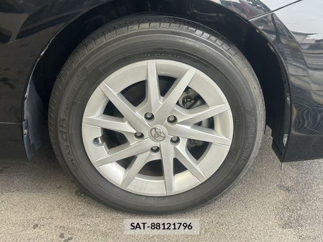 Toyota PRIUS ALPHA 2015-07 7980710-27