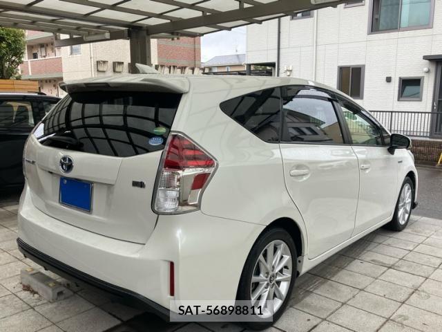 Toyota PRIUS ALPHA 2018-03 7980702-1