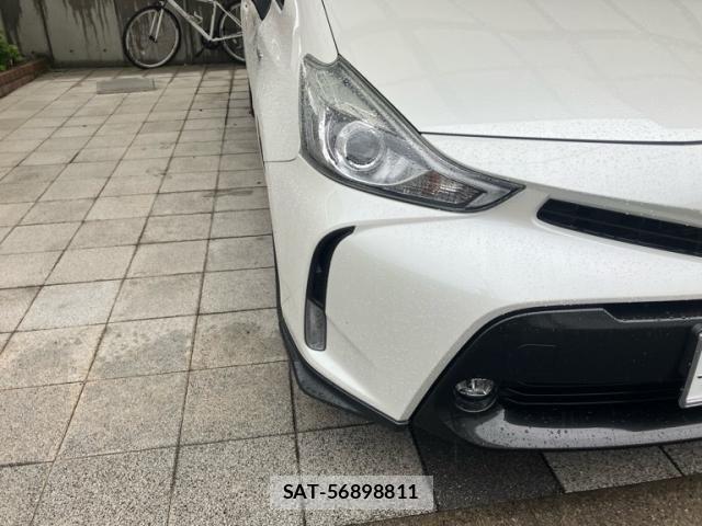 Toyota PRIUS ALPHA 2018-03 7980702-21