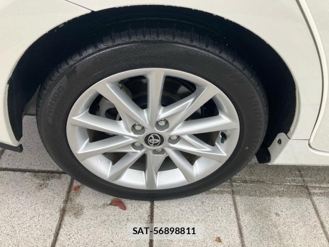 Toyota PRIUS ALPHA 2018-03 7980702-6