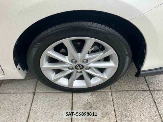 Toyota PRIUS ALPHA 2018-03 7980702-7