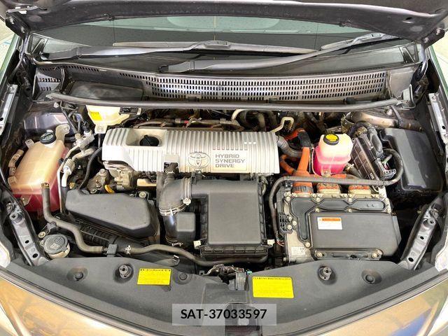 Toyota PRIUS ALPHA 2014-01 8037776-16