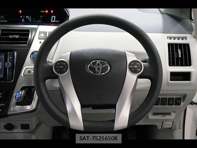 Toyota PRIUS ALPHA 2013-04 8037783-9