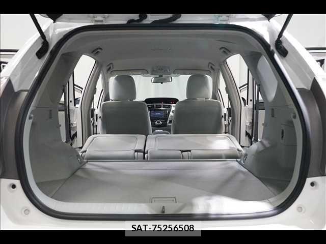 Toyota PRIUS ALPHA 2013-04 8037783-18