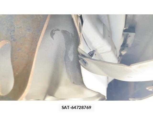 Toyota PRIUS ALPHA 2012-01 8037796-22