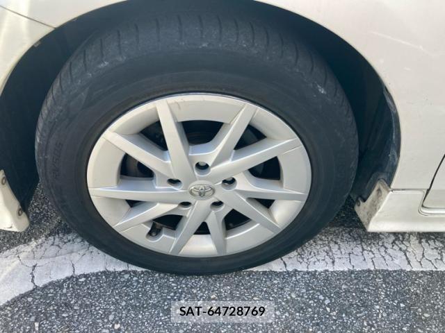Toyota PRIUS ALPHA 2012-01 8037796-7