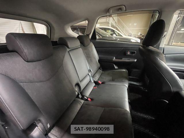 Toyota PRIUS ALPHA 2015-01 8037777-20