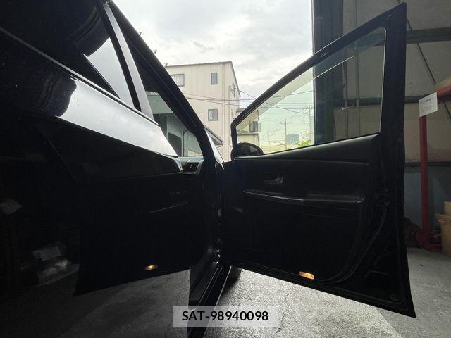 Toyota PRIUS ALPHA 2015-01 8037777-22