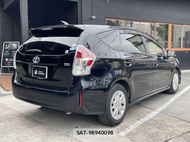 Toyota PRIUS ALPHA 2015-01 8037777-29