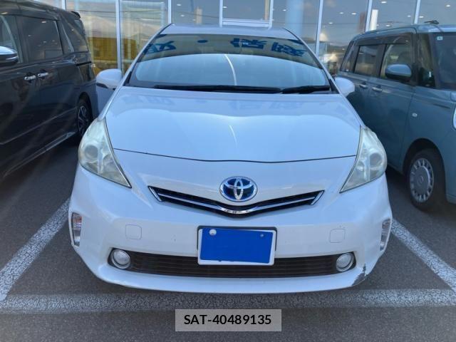 Toyota PRIUS ALPHA 2011-11 8037794-0
