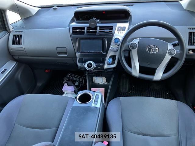 Toyota PRIUS ALPHA 2011-11 8037794-13