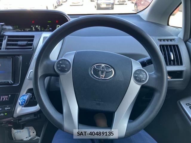 Toyota PRIUS ALPHA 2011-11 8037794-15