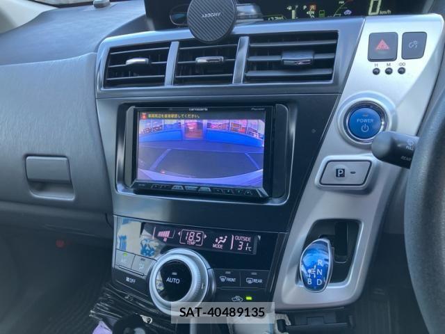 Toyota PRIUS ALPHA 2011-11 8037794-17