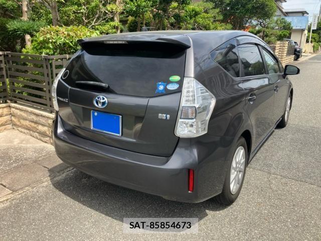 Toyota PRIUS ALPHA 2013-03 8037790-2