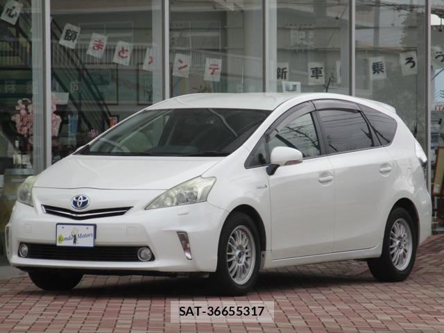 Toyota PRIUS ALPHA 2011-12 8037786-0