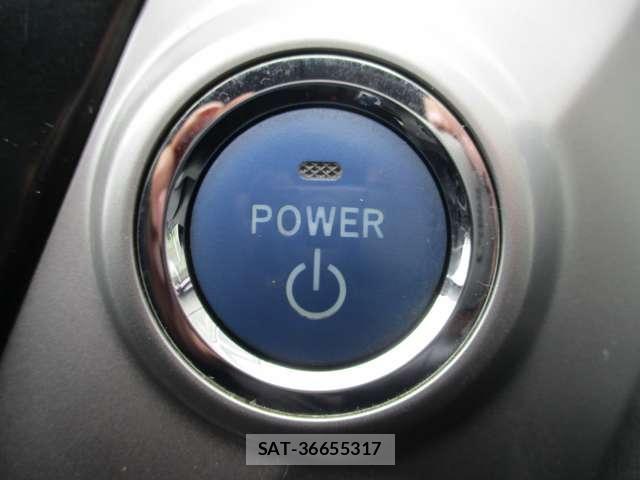 Toyota PRIUS ALPHA 2011-12 8037786-20