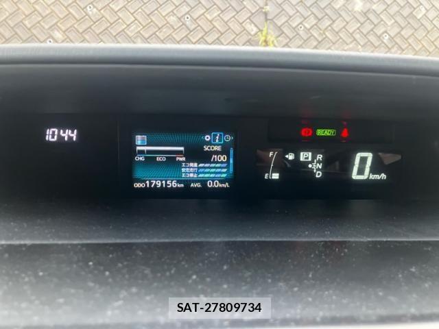 Toyota PRIUS ALPHA 2015-10 8037785-17