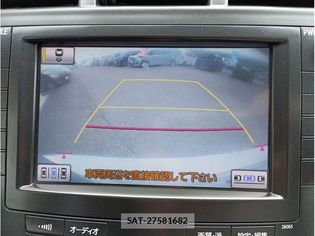 Toyota PRIUS ALPHA 2011-06 8037782-11