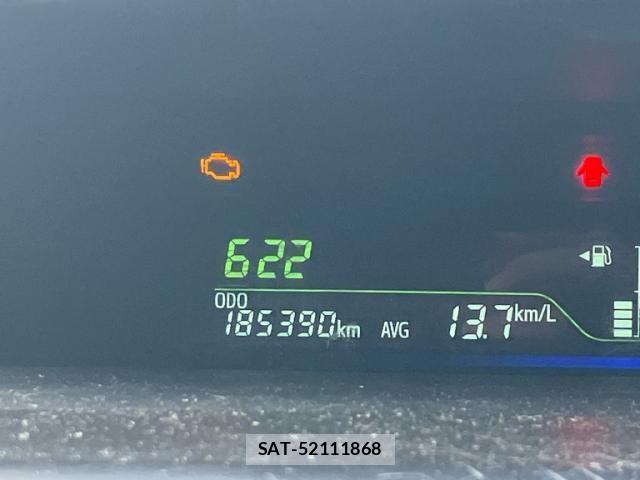 Toyota PRIUS ALPHA 2012-09 8037798-20