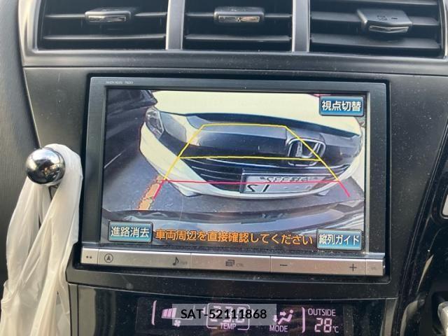 Toyota PRIUS ALPHA 2012-09 8037798-22