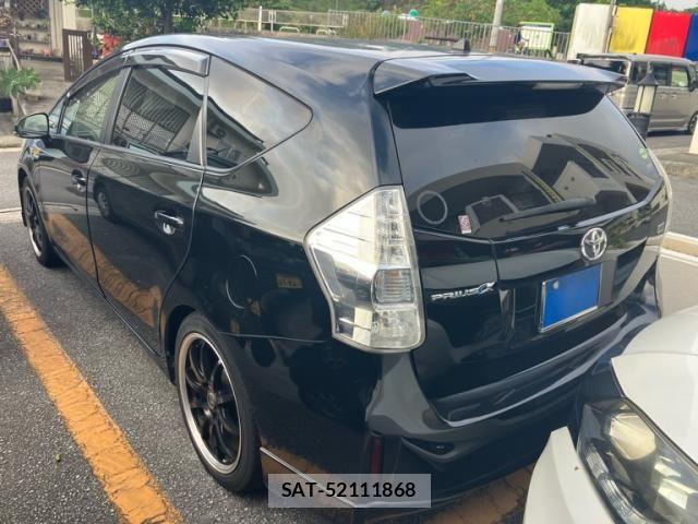 Toyota PRIUS ALPHA 2012-09 8037798-4