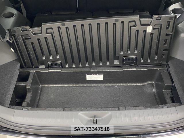 Toyota PRIUS ALPHA 2013-12 8037775-18