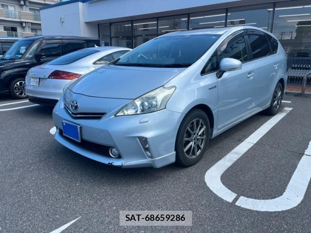 Toyota PRIUS ALPHA 2011-11 8037792-0