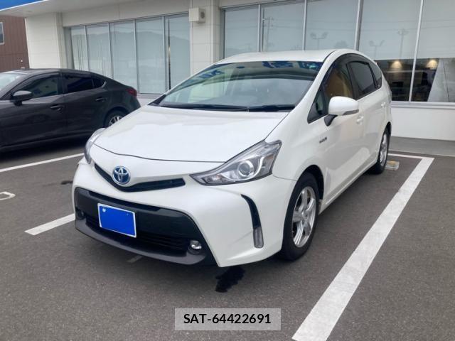 Toyota PRIUS ALPHA 2015-07 8037788-1