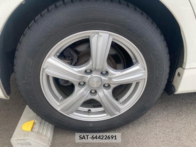 Toyota PRIUS ALPHA 2015-07 8037788-7