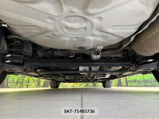 Toyota PRIUS ALPHA 2014-03 8037778-18