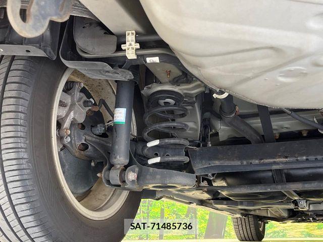 Toyota PRIUS ALPHA 2014-03 8037778-19