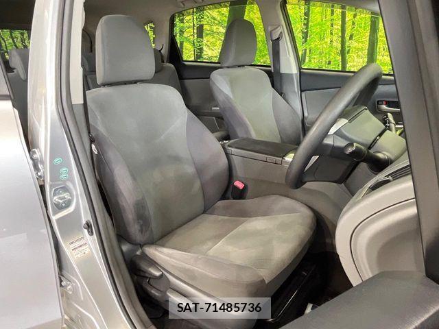 Toyota PRIUS ALPHA 2014-03 8037778-7