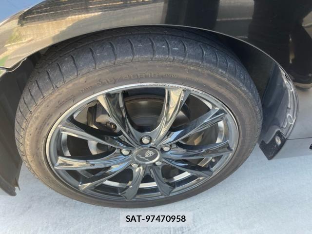 Toyota PRIUS ALPHA 2011-08 8037791-7