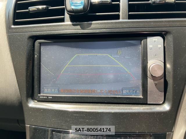 Toyota PRIUS ALPHA 2012-05 8037795-22