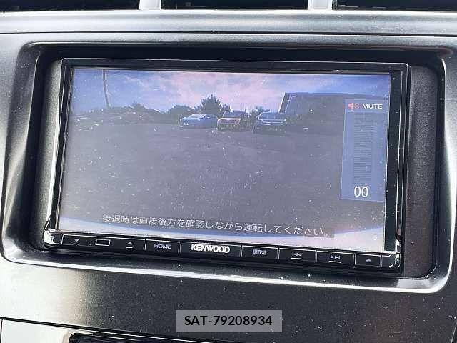 Toyota PRIUS ALPHA 2014-03 8075216-8