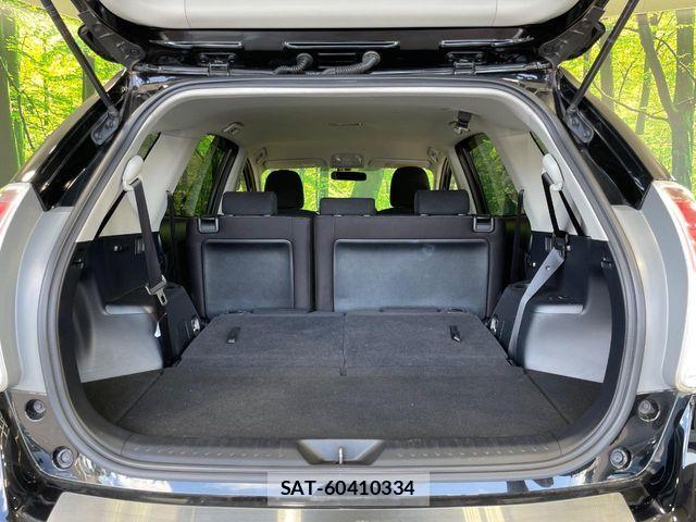 Toyota PRIUS ALPHA 2017-05 8075212-10