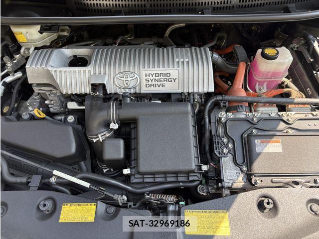 Toyota PRIUS ALPHA 2013-07 8075213-9